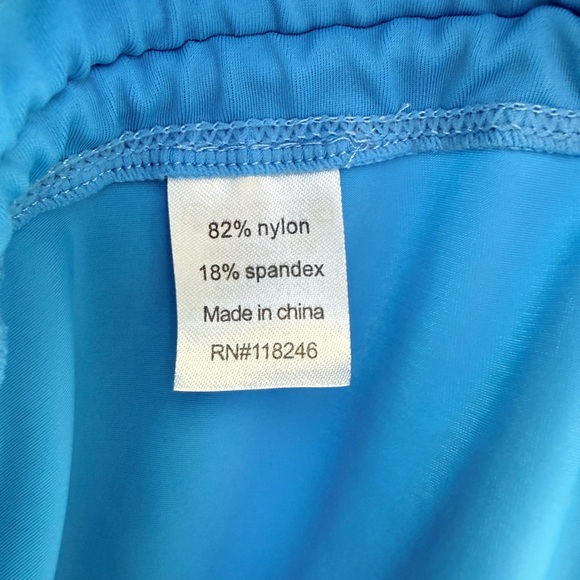 Cabanalife Convertible Ruched cover up - Picture 3 of 5